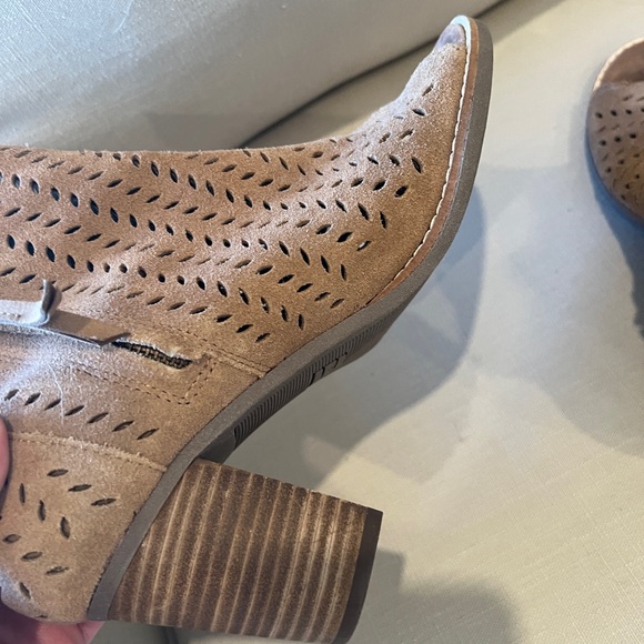 Toms suede heeled boots open toe - Picture 7 of 8